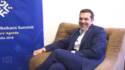 Emri, Qeveria miratoi marrëveshjen me Greqinë