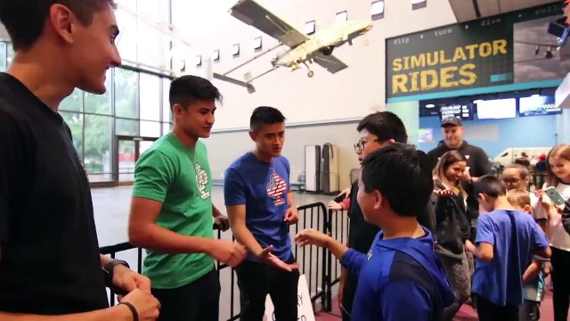 SLIDING DOWN WORLD'S LONGEST ESCALATOR! (200 + FEET)