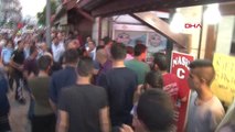 Konya Zabıta ile Seyyar Satıcılar Arasında Bıçaklı Kavga 2 Yaralı Hd