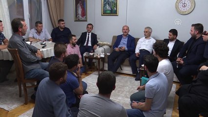 Bakan Soylu'dan, Kağıthane'de ev ziyareti - İSTANBUL