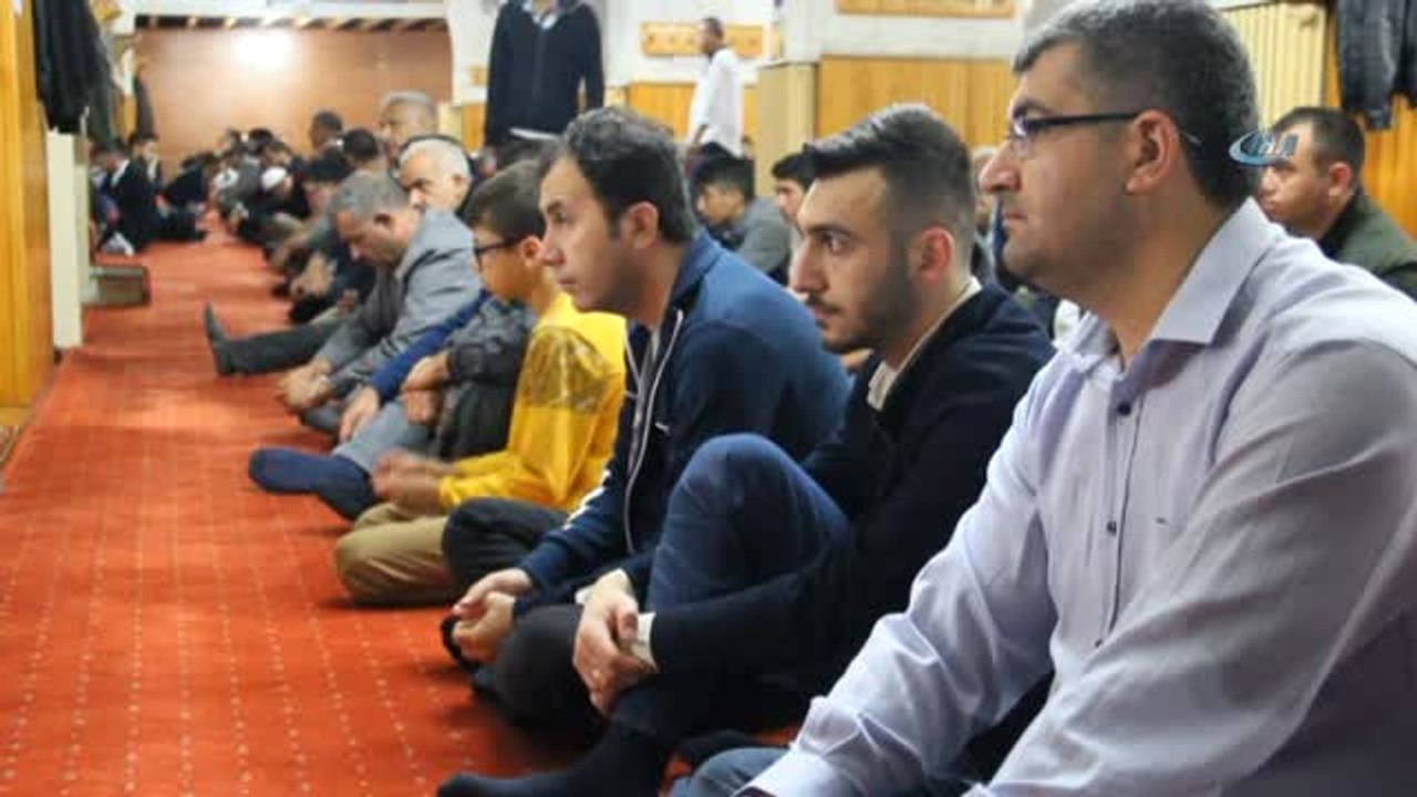 Sivas'ta Tarihi Camide Bayram Namazı