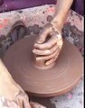 Did you know the clay used in making traditional Omani pots comes from the wadi floors? Here is a mesmerizing view of the ancient art that potters of Bahla keep