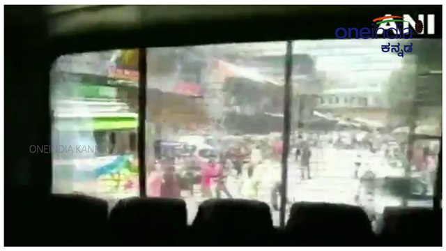 ಕಾಶ್ಮೀರದ ರಿಸೆರ್ವೆ ಪೊಲೀಸರ ಬಸ್ಸಿನ ಮೇಲೆ ಕಲ್ಲು ತೂರಾಟ | Oneindia Kannada