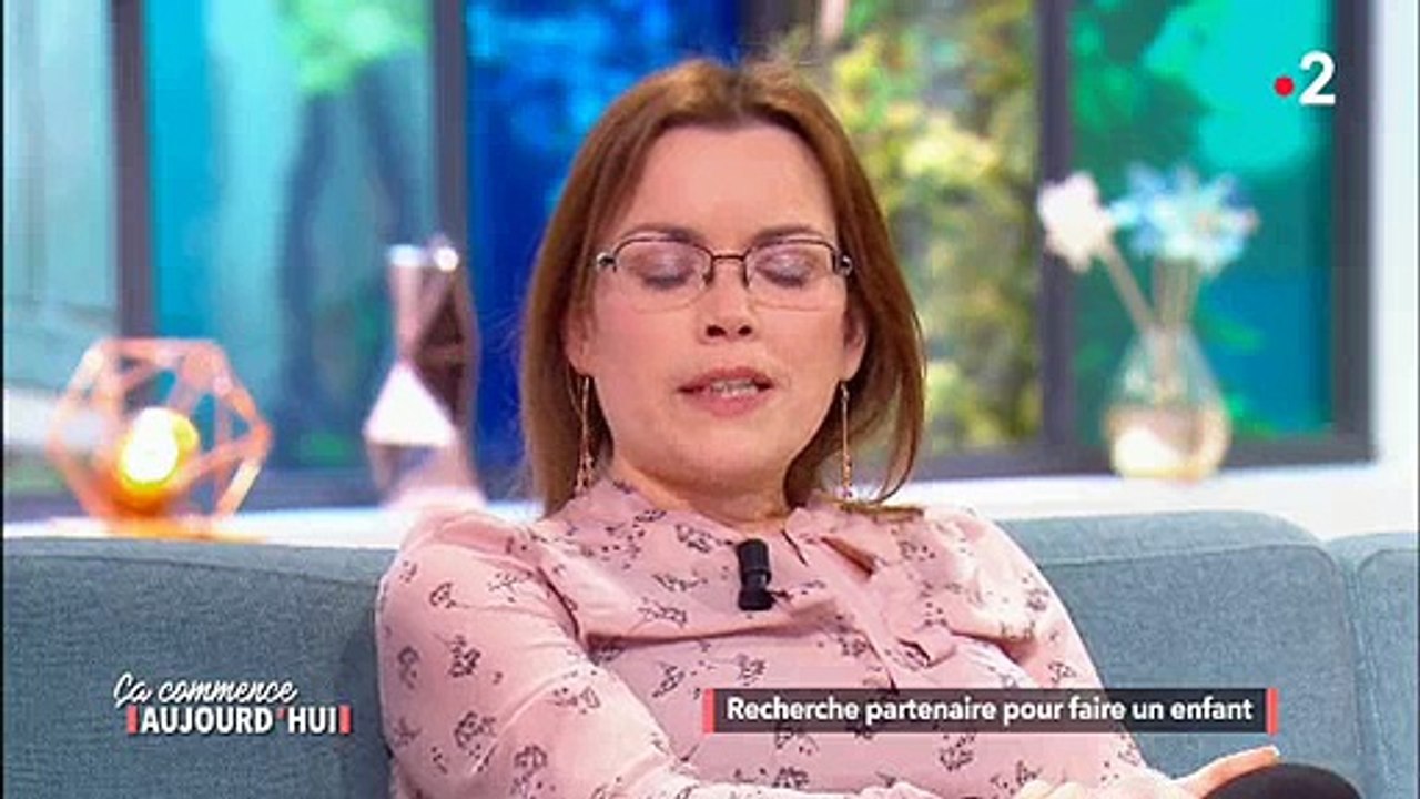 Émue, cette jeune maman raconte comment elle a coupé les ponts avec sa mère quand elle était enceinte - Regardez