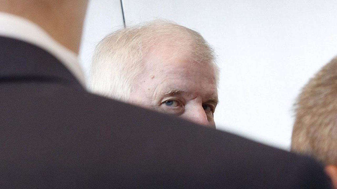 Deutschland: Unions-Streit um Flüchtlinge könnte Regierung spalten