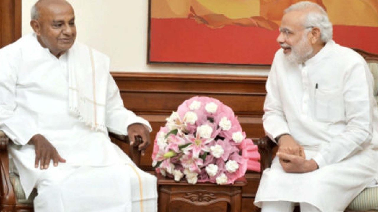 ನರೇಂದ್ರ ಮೋದಿಯನ್ನ ಮಟ್ಟ ಹಾಕುವುದೇ ಎಚ್ ಡಿ ದೇವೇಗೌಡ್ರ ಗುರಿ  | Oneindia kannada