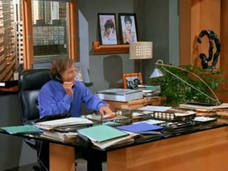 Just Shoot Me! S01E01