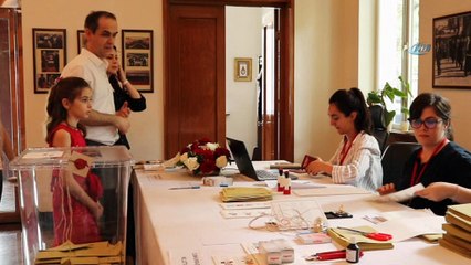 - Çin’de Yaşayan Türk Vatandaşları Sandık Başında