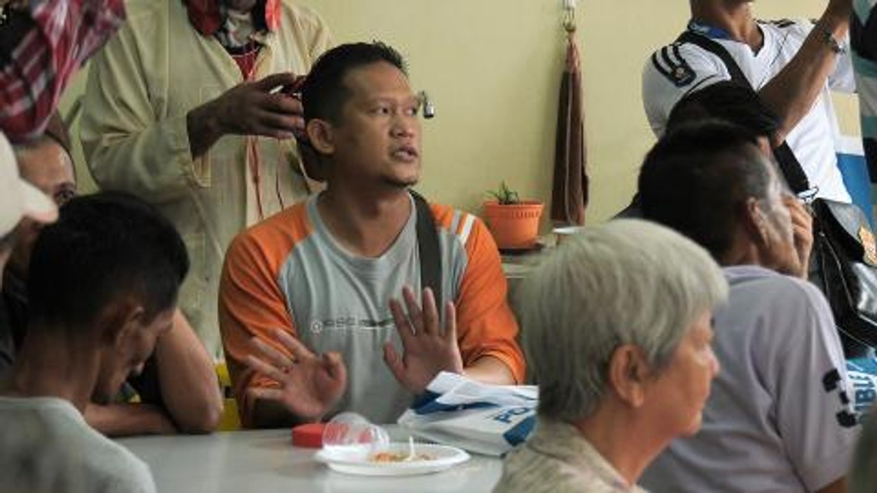 The homeless and underprivileged are not forgotten on Hari Raya