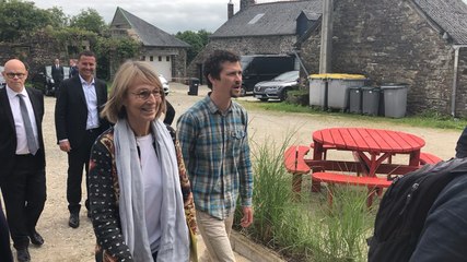 Françoise Nyssen en visite à Châteaulin