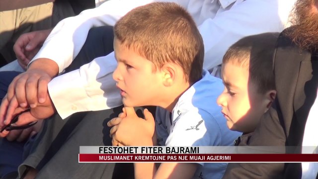 Besimtarët muslimane festojnë Fitër Bajramin - News, Lajme - Vizion Plus