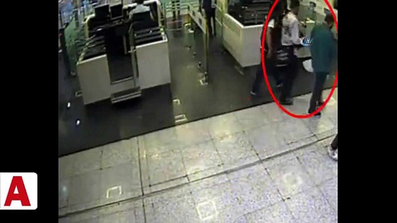 Atatürk Havalimanı�nda durumundan şüphelinin şahsın midesinde 1100 gram kokain çıktı