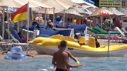 Muğla Bodrum Plajlarında Yer Kalmadı