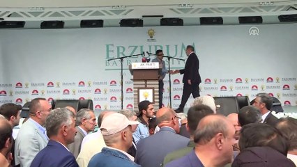 Başbakan Yardımcısı Akdağ, bayramlaşma töreninde konuştu - ERZURUM