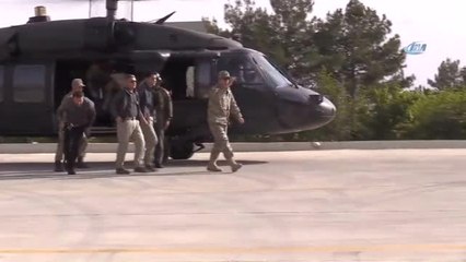 Genelkurmay Başkanı Akar, Çakırsöğüt Komando Tugayı'nda İftar Yaptı