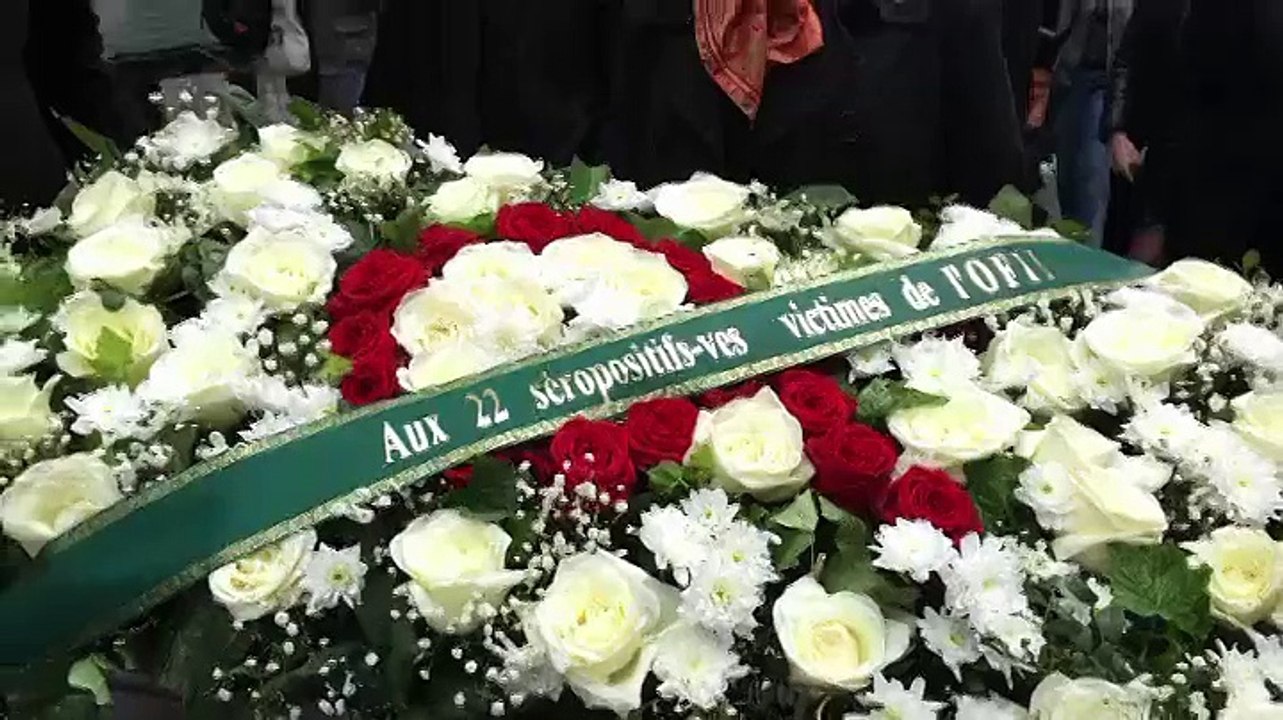 Sida : Aides dénonce les expulsions des étrangers malades