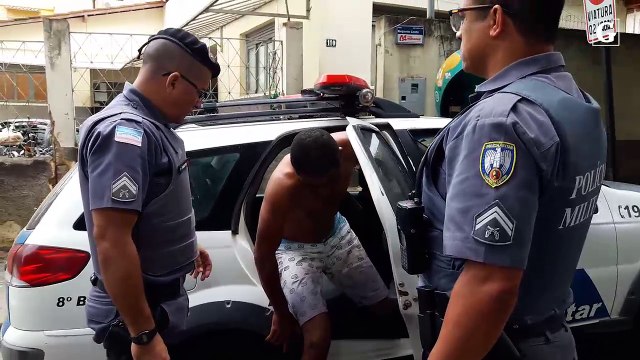 Homem que matou ex em Colatina chega à delegacia