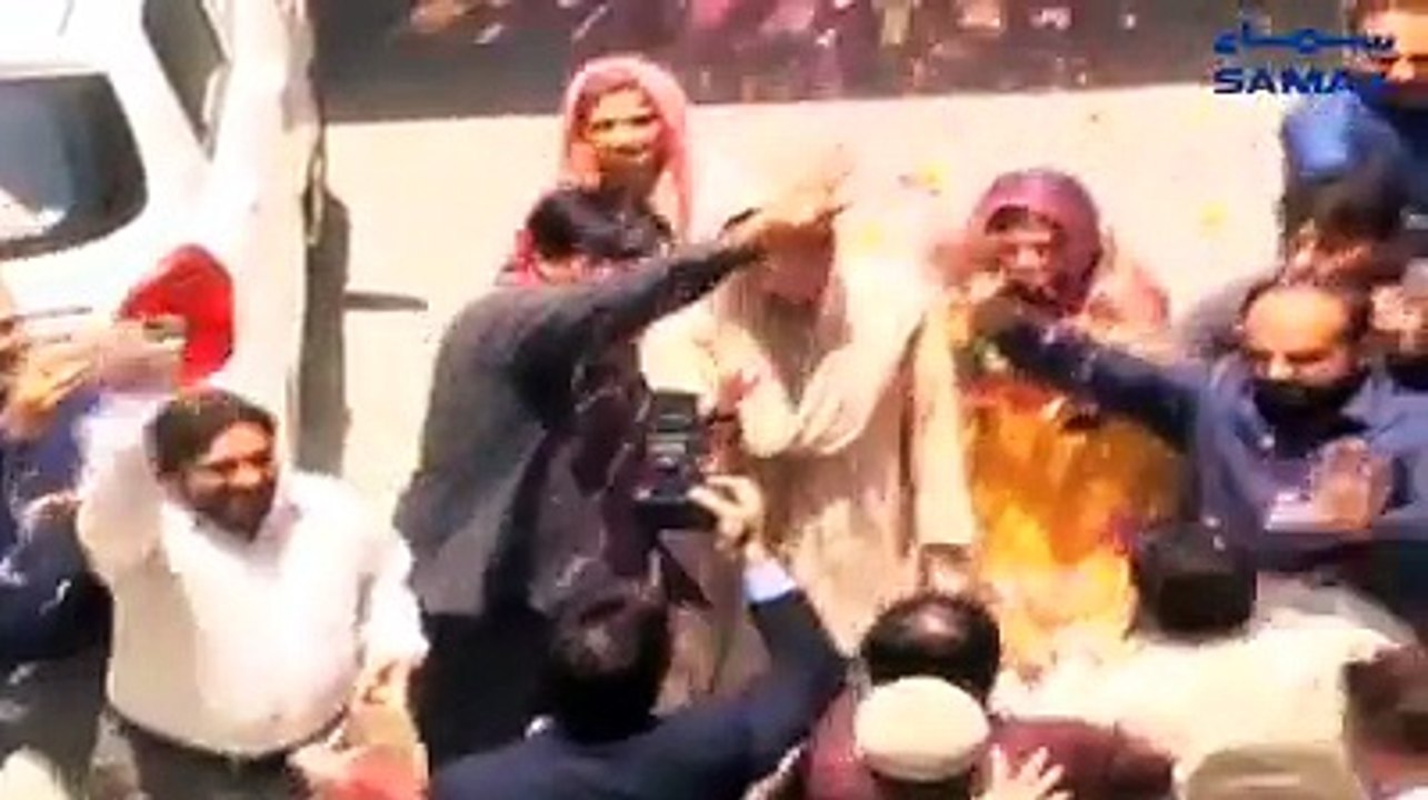 شہزادی مریم نواز کا شاہانہ انداز