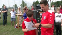 DACHGLEICHE FEIER UND SOMMERFEST BEIM FC KAPPELERFELD