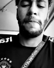 Neymar canta música de cantor paraibano durante preparação pra Copa