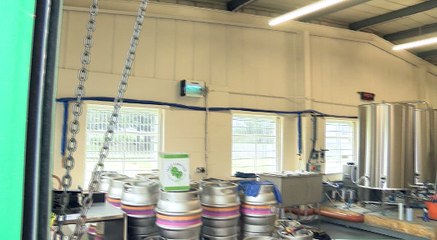 Visiting Roundhill Brewery for Beer Day!