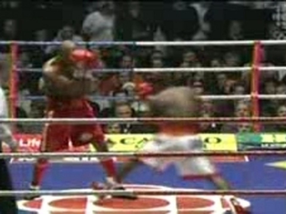 Joachim Alcine vs Alfonso Mosquera 1/4