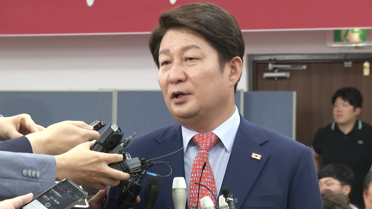 권영진 대구시장 "대구 시민들이 저를 지켜주셨다" / YTN