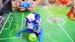 ON JOUE LE MATCH DE LA COUPE DU MONDE AVEC DES ROBOTS !!! -  Tomy Soccerborg