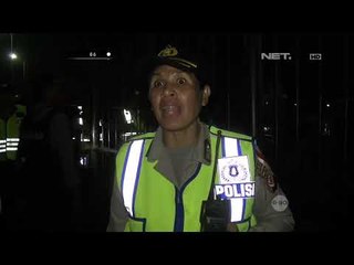 Supporter Sepak Bola Mengkonsumsi Miras Langsung di Stadion