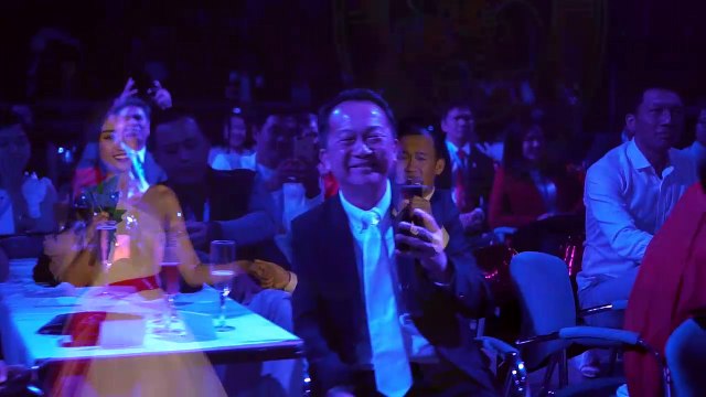 Đỗ Mỹ Linh bất ngờ làm ca sĩ song ca với Dương Triệu Vũ