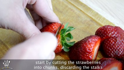 Strawberry-Banana Yogurt Smoothie - How to Make a Strawberry Banana Smoothie