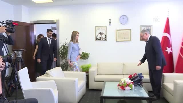 Siyasi Partilerde Bayramlaşma - DSP Heyetinden CHP'ye Ziyaret