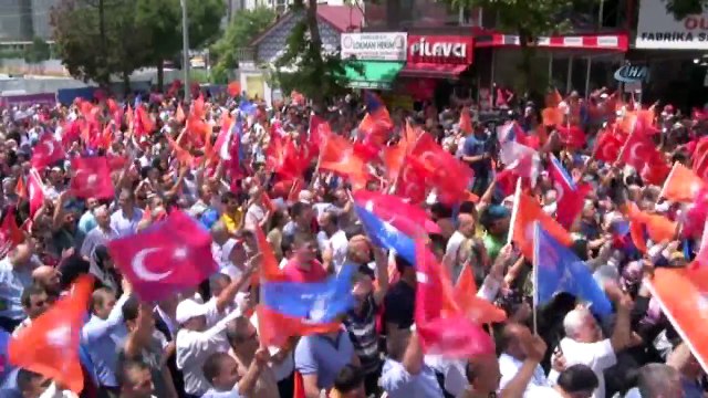 Başbakan Yıldırım: “Bu Seçim Yapım Ekibi İle Yıkım Ekibi Arasında Geçecek”