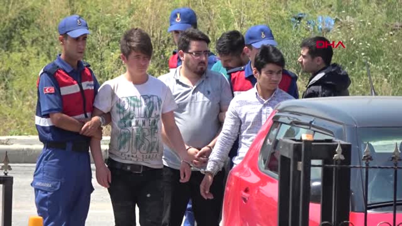 Edirne Yunanistan'a Kaçmak İsteyen 2 Fetö Şüphelisi Tutuklandı Hd