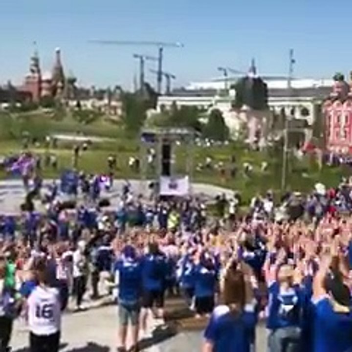 Le superbe clapping des Islandais à Moscou