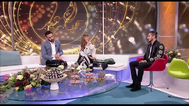 مصمم يحتفل بقيادة المرأة السعودية للسيارة بجواكت مميزة