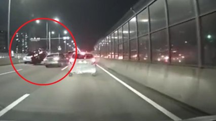 내부순환로서 차량 10대 '쾅쾅'...5명 부상 / YTN