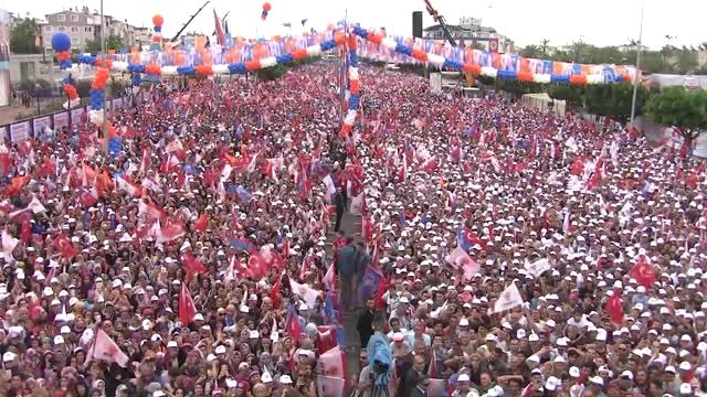 Cumhurbaşkanı Erdoğan: Ak Parti Bu Millete Sadece Hizmet ve Yatırım Getirmiştir
