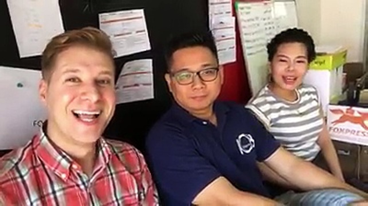 ມາຄົ້ນພົບເພີ່ມຕື່ມກ່ຽວກັບ Foxpress - ບໍລິການສົ່ງເຄື່ອງພ້ອມເກັບເງິນ ເຊິ່ງເປັນໜຶ່ງໃນທຸລະກິດຂະໜາດນ້ອຍໃນລາວທີ່ຂ້ອຍມັກຫຼາຍ! ເນື່ອງຈາກວ່າຫ້ອງການຂອງບຸນມະໂຫລານຮູບເງົາຫຼ