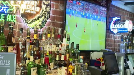 Bars See Less Business Without US in World Cup