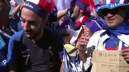 Franceses comemoram vitória suada