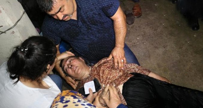 Adana'da Yeğenine Sinirlenen Kadın, Kendi Evini Ateşe Verdi!