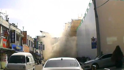 [현장영상] '우르르' 서울 신대방동 철거 건물 붕괴 / YTN