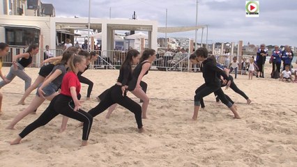 Quiberon |  Danse sur la Grande-Plage  |  TV Quiberon 24/7