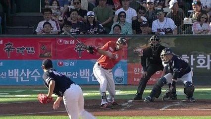 두산, 팀 최다 연승 타이 10연승 / YTN