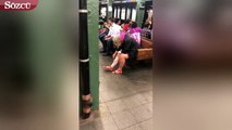Metro istasyonunda yolcuları şok eden görüntü