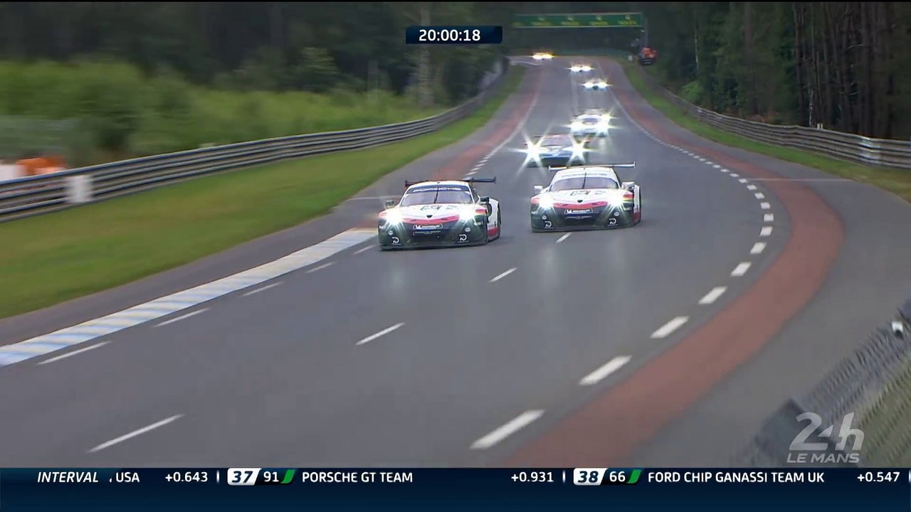 Bataille entre Porsche ! La N°93 et la n°94 s'affrontent