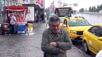 Kentte etkili olan sağanak, hayatı olumsuz etkiliyor (6) - İSTANBUL