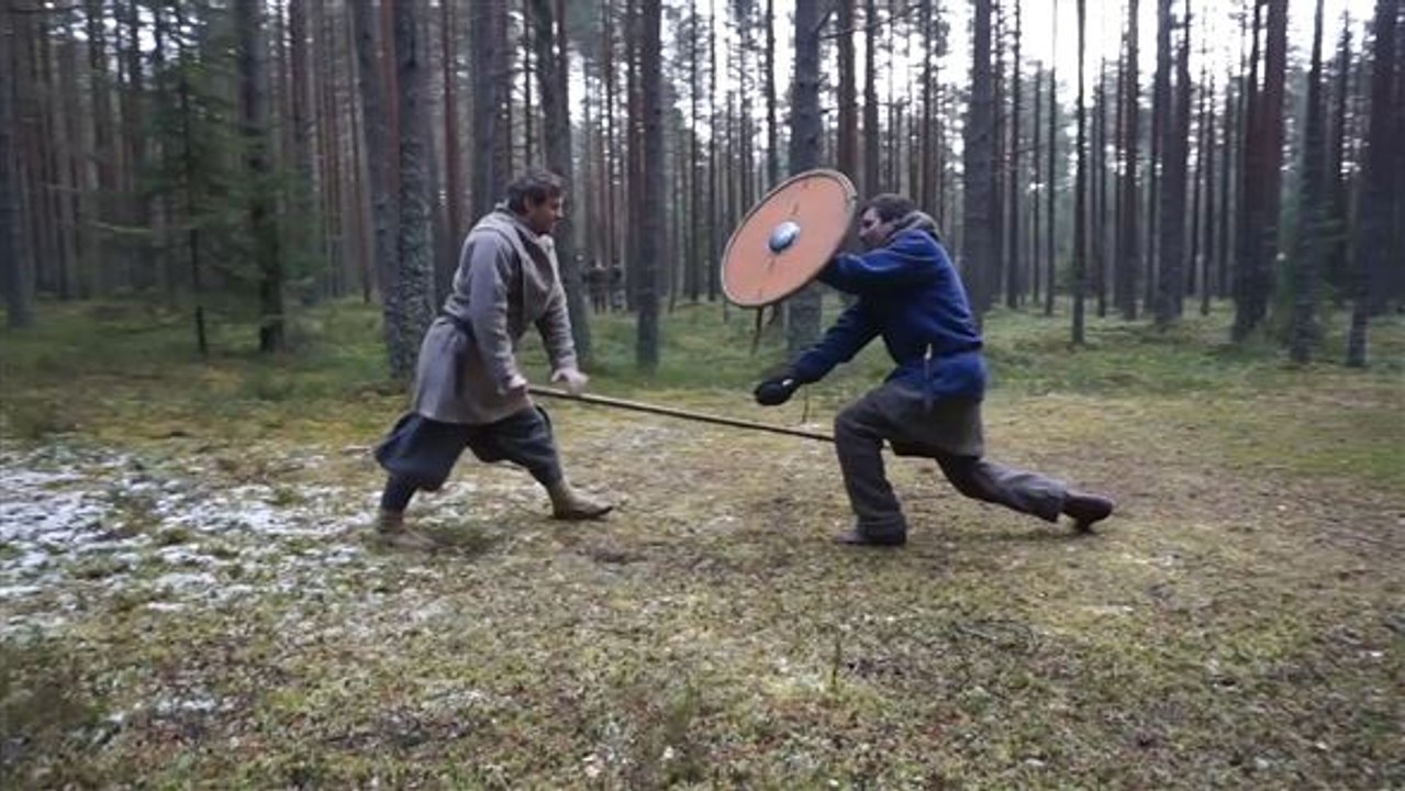 Duell abseits des Stadions: Leben wie die Wikinger