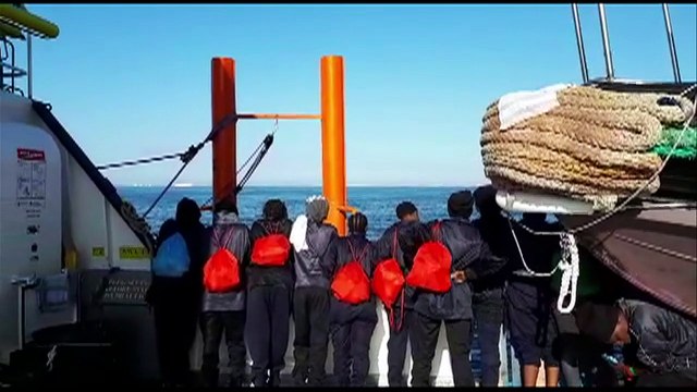 L'Aquarius a accosté à Valence en Espagne